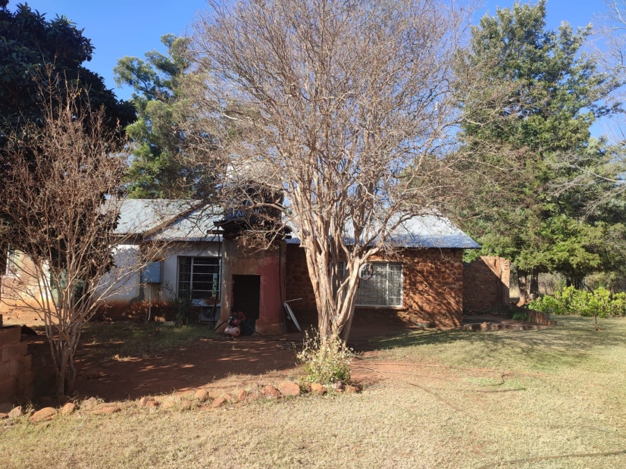 4 Bedroom Property for Sale in Zeerust North West